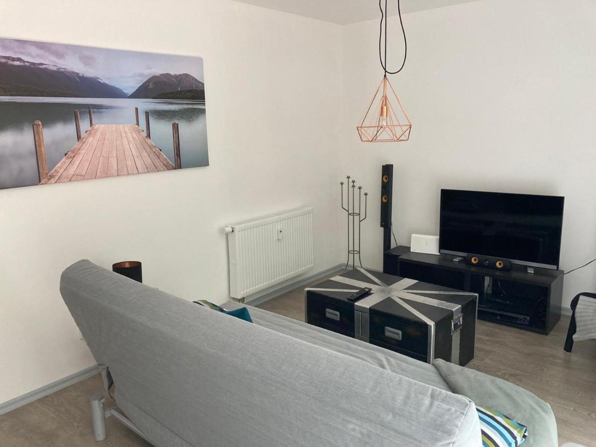 Ferienwohnung Zschopau Fuer Sie Vollausgestattet Mit Boxspringbett Netflix Uvm Bagian luar foto