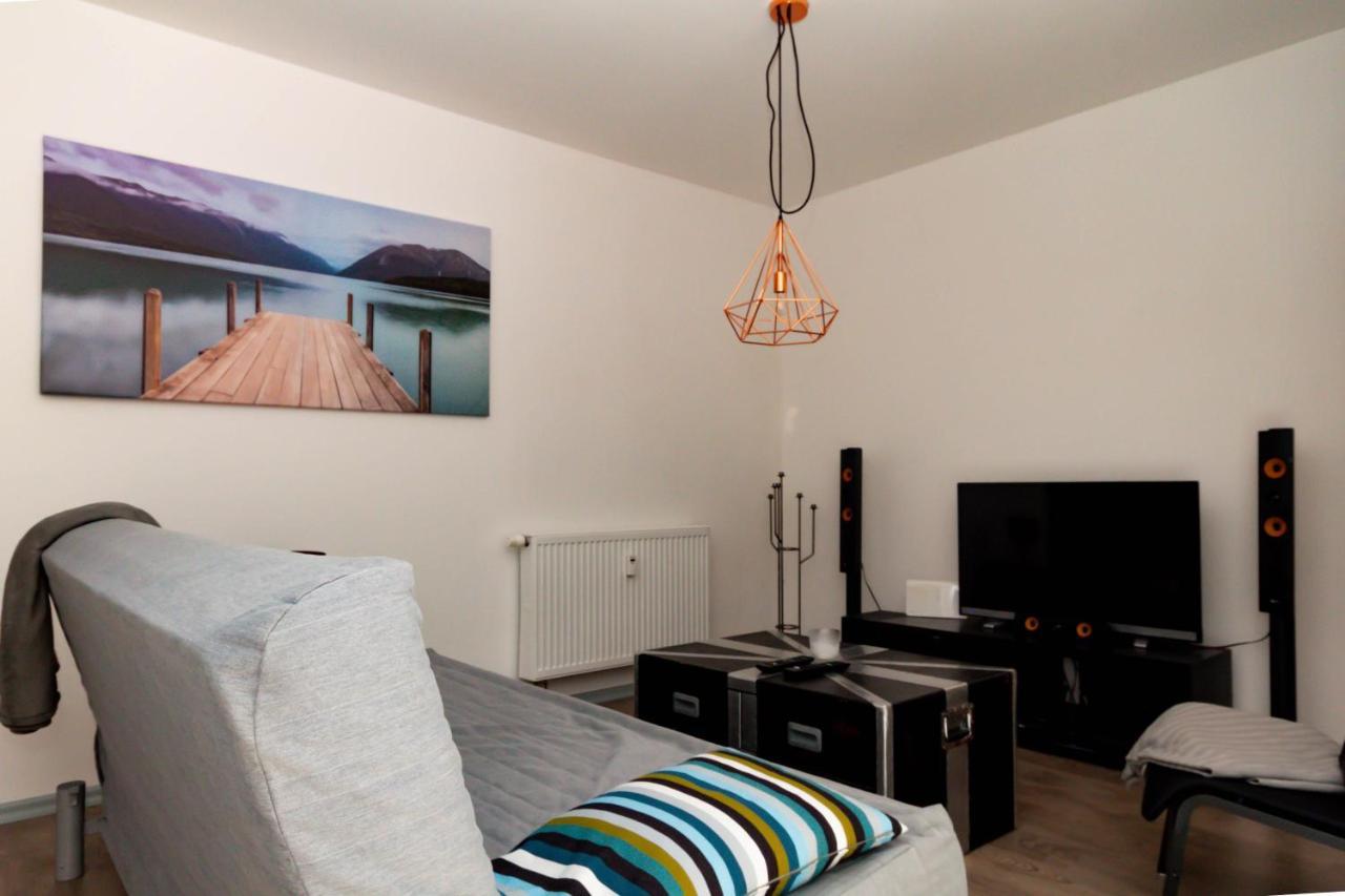 Ferienwohnung Zschopau Fuer Sie Vollausgestattet Mit Boxspringbett Netflix Uvm Bagian luar foto