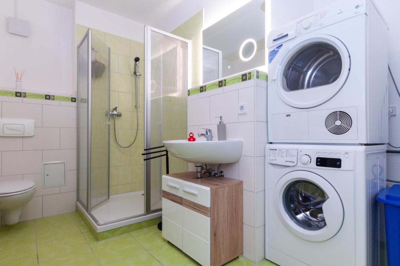 Ferienwohnung Zschopau Fuer Sie Vollausgestattet Mit Boxspringbett Netflix Uvm Bagian luar foto